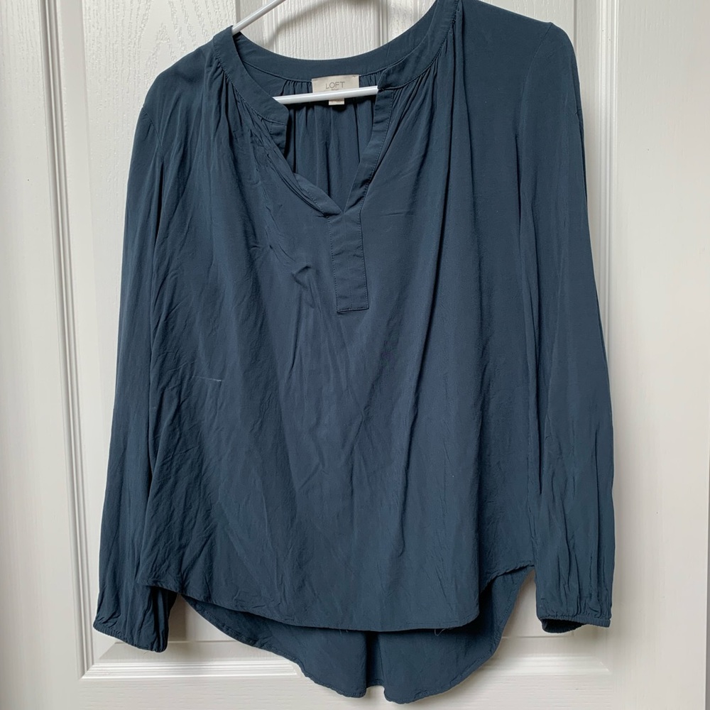 Loft Outlet blue blouse. Large.